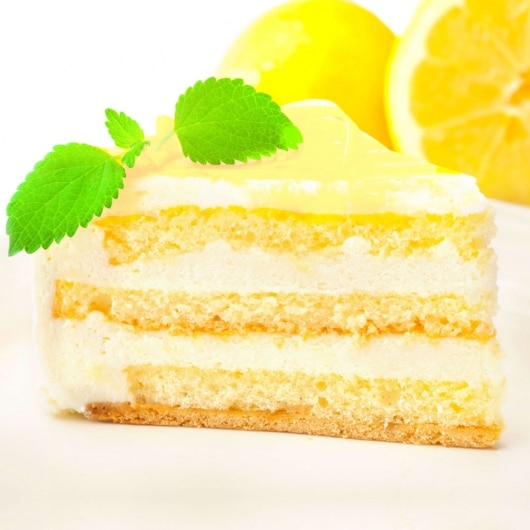 Lemoncello Mascarpone Cake