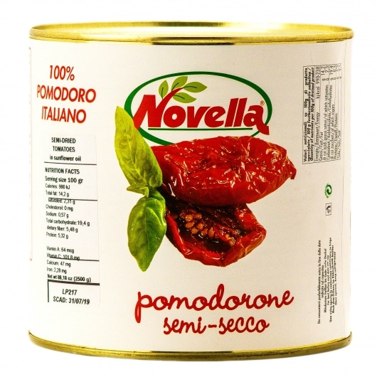 Semi Dried Tomatoes by Novella